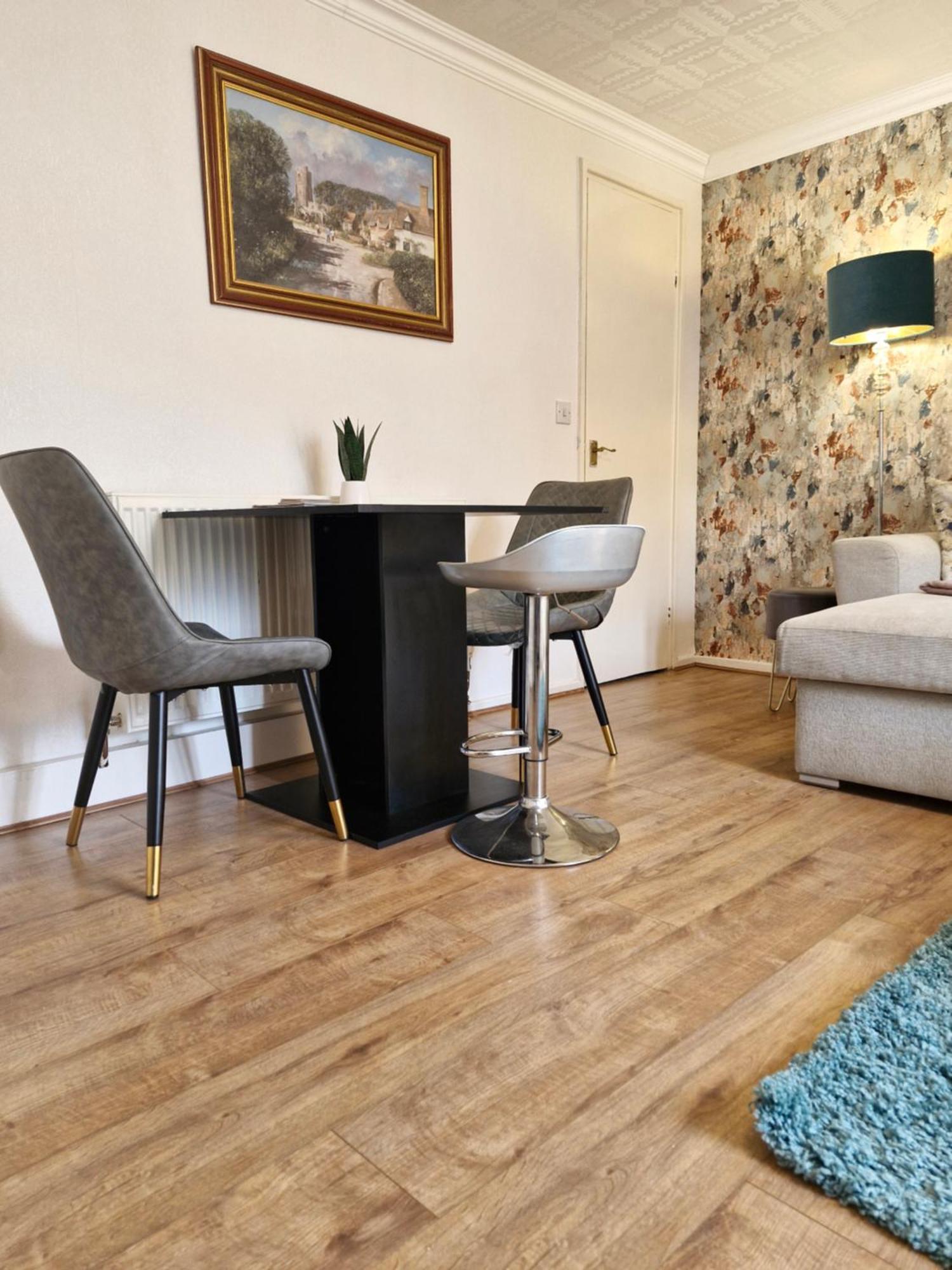 Lovely 2-Bed House In The Heart Of Woodhouse Leeds Leeds  Exterior foto